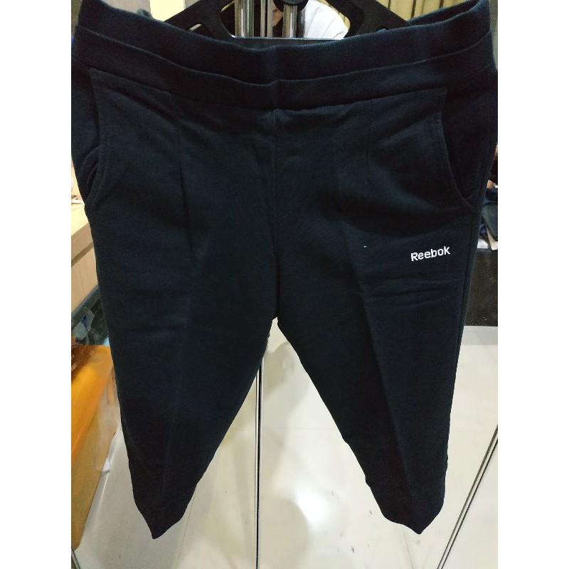 celana Reebok