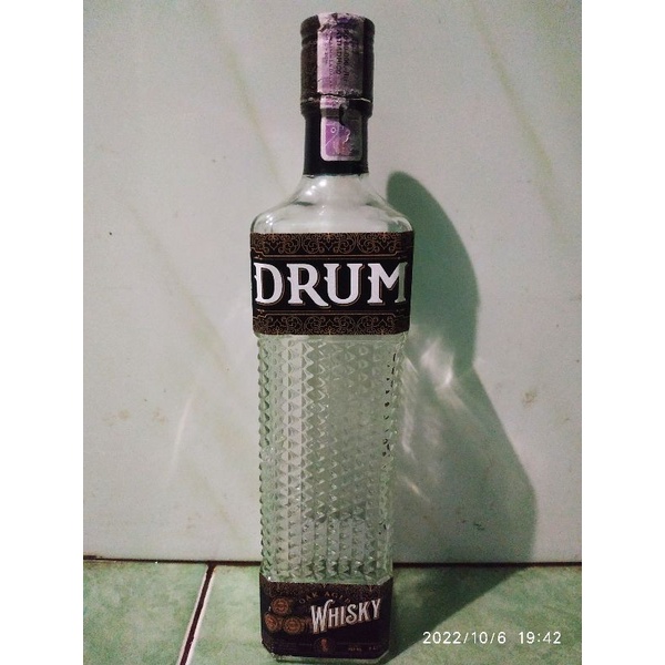 botol koleksi botol pajangan drum whiskey 700ml botol kosong