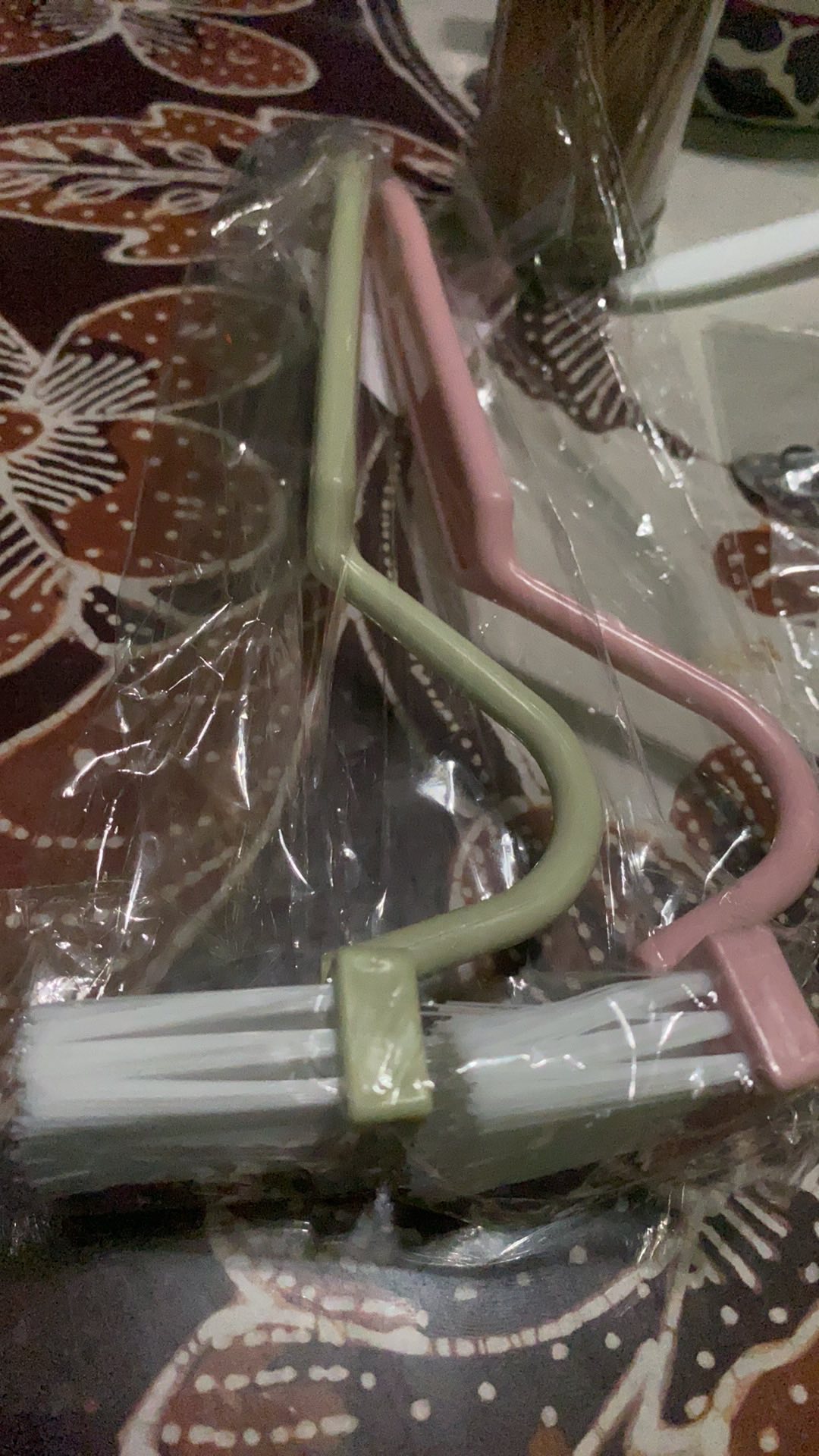 Perlengkapan Rumah: Brush Pembersih Ujung/sisi Toilet Bahan Lembut