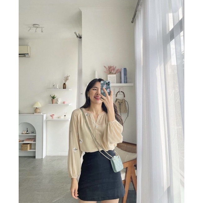 Mido top in creme nude from OUDRE