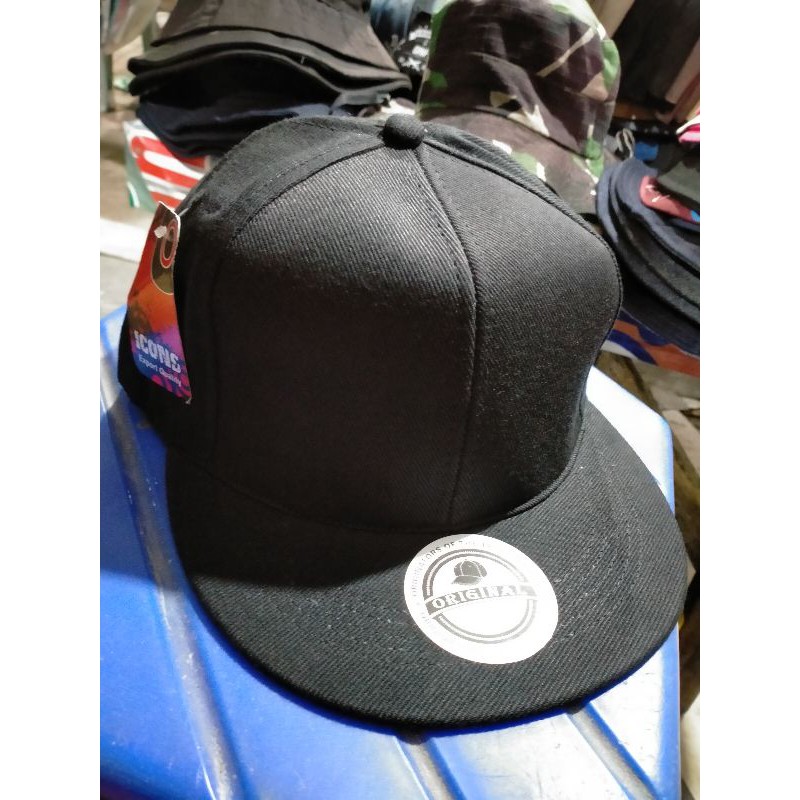 TOPI SNAPBACK POLOS HITAM