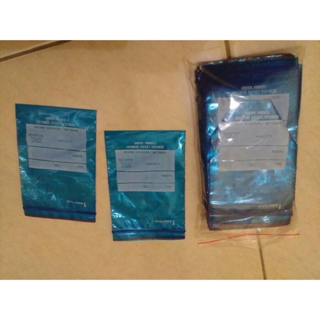 Plastik klip obat 13x8,7cm BIRU