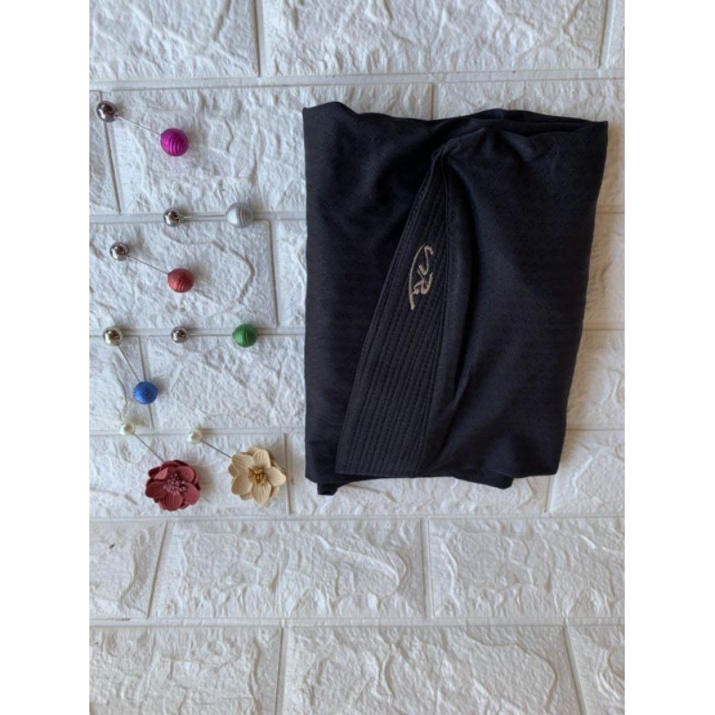 (Original Arey) YUMNA•• Kerudung instan•° Jilbab Instan Jersey-Hitam
