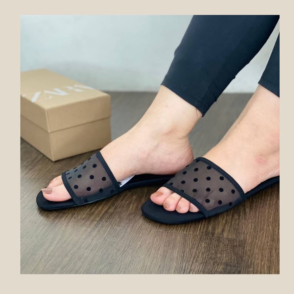 Sandal zara flat wanita import