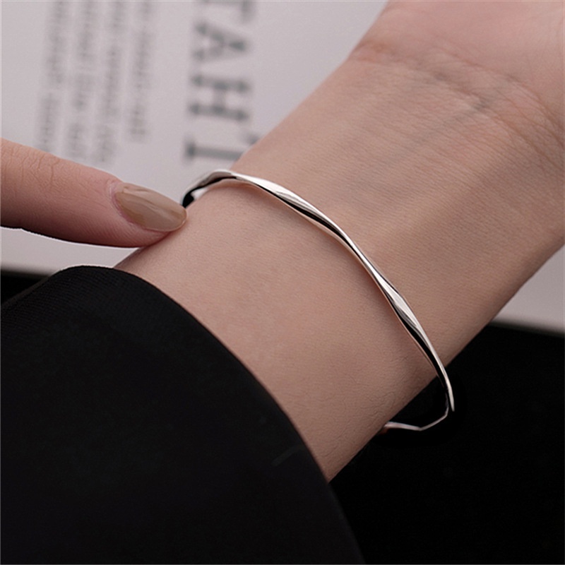 Gelang Cuff Gaya Korea Untuk Wanita