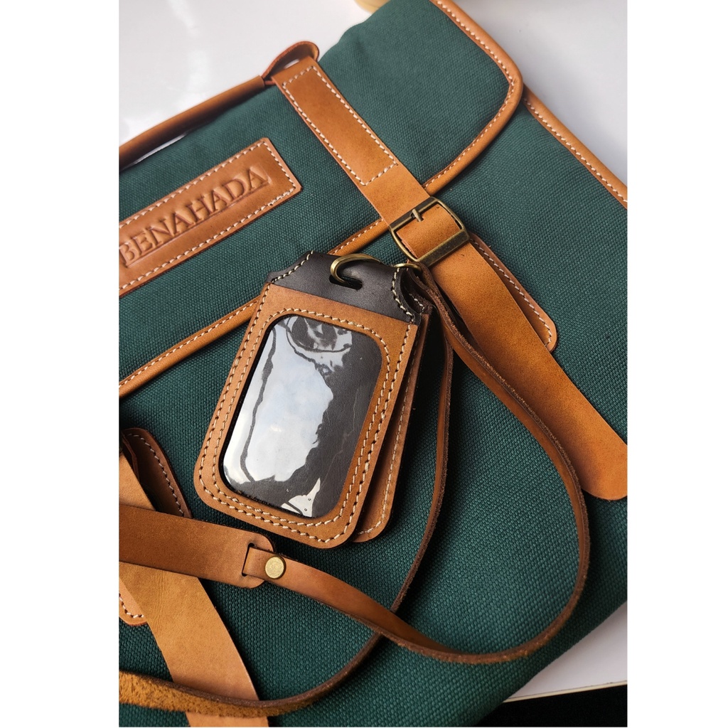 

ID Card Holder Kulit Asli (Genuine Leather) Nametag Name Tag Kerja Kuliah