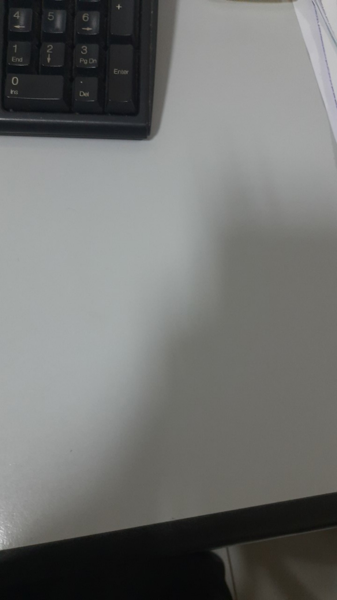 Penyekat Ruangan 1 Set Isi 4