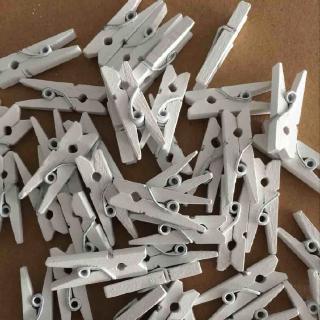 100pcs Klip Foto Mini Bahan Kayu Warna Polos Untuk 100pcs Klip Foto Mini Bahan Kayu Warna Polos Untuk