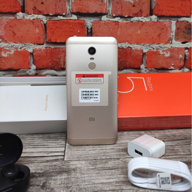 Handphone Baru Xiaomi Redmi 5 Plus New Support Fingerprint