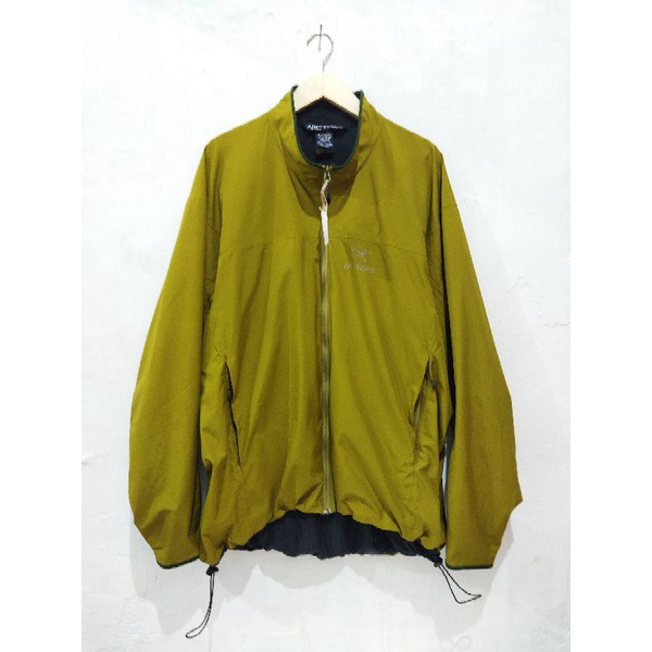 JAKET OUTDOOR ARCTERYX ORIGINAL SECOND THRIF PRELOVED