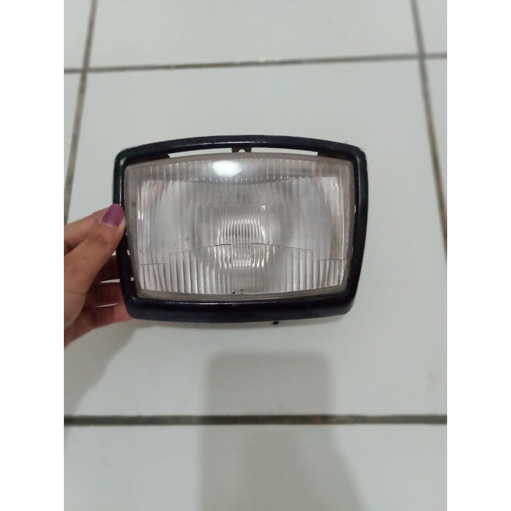 Reflektor lampu depan Suzuki Rc80 Suzuki Rc100 bravo original copotan motor murah