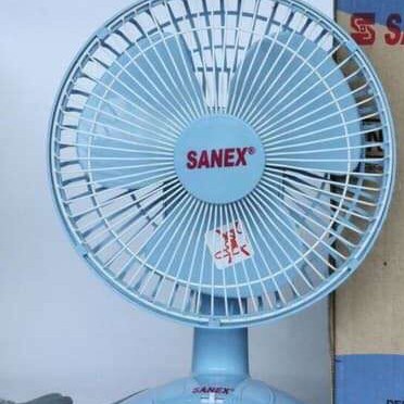 Kipas Angin Meja / Desk Fan Sanex 6 Inci Garansi Resmi