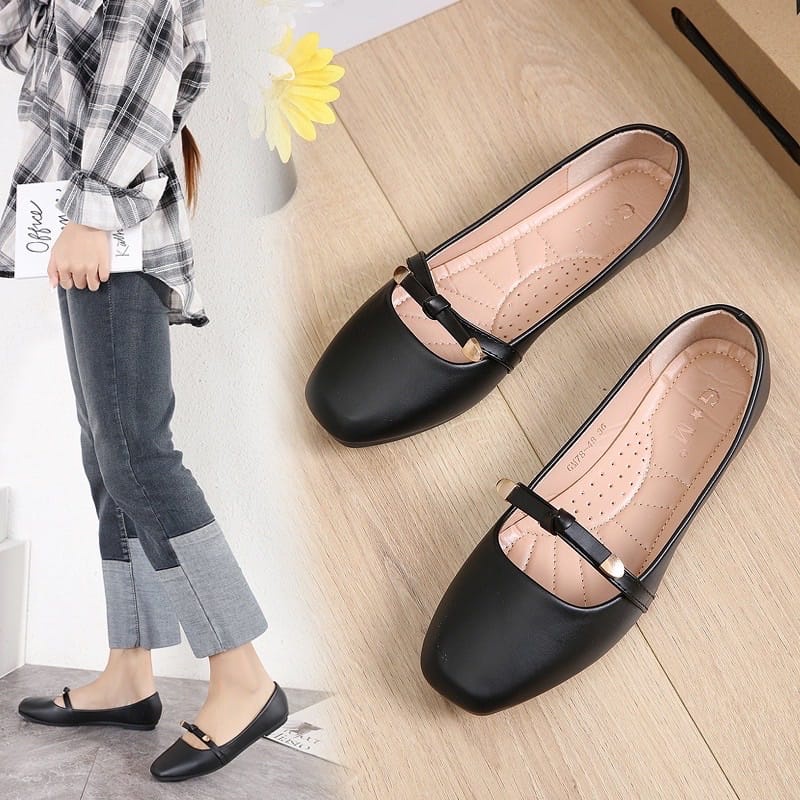 HM 12 FLATSHOES WANITA VITA