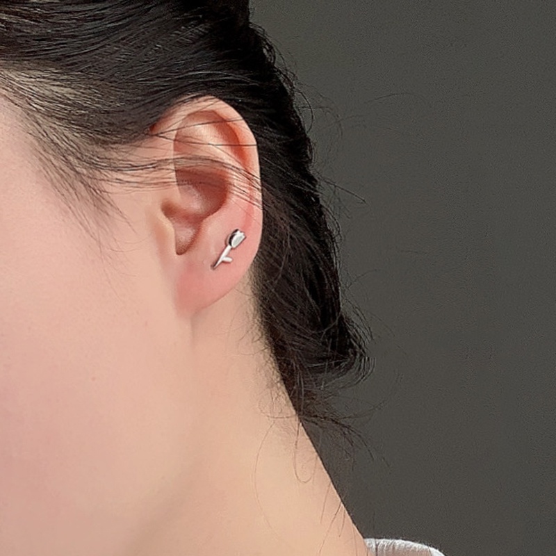 Anting Tusuk Motif Bunga Mawar Simple Ala Retro Untuk Wanita