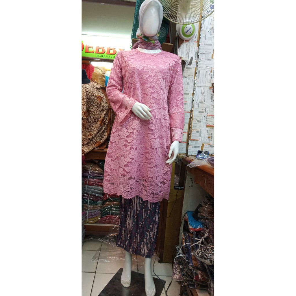 Set kebaya brukat tangan trompet / real pict kebaya tunik brukat / kebaya terlaris dan ada jumbonya
