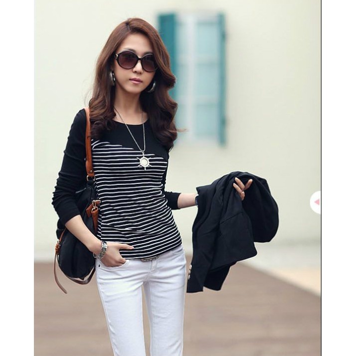 Kaos Lengan Panjang Bergaris Korean Style T-Shirt Wanita Pakain Cewek Kaos Casual Tampak Kurus