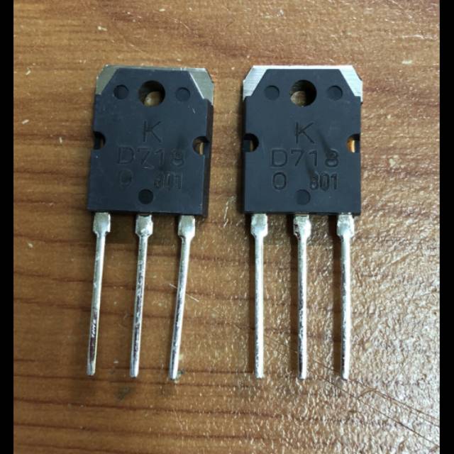 Transistor d718