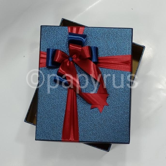 

Best Product!!! Papyrus 20X25 Tinggi 20Cm Kotak Kado Gift Box - Paling Dicari