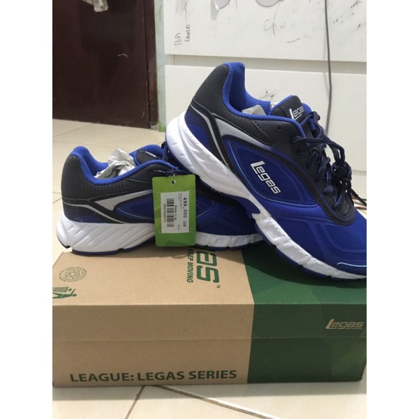 sepatu running legas original