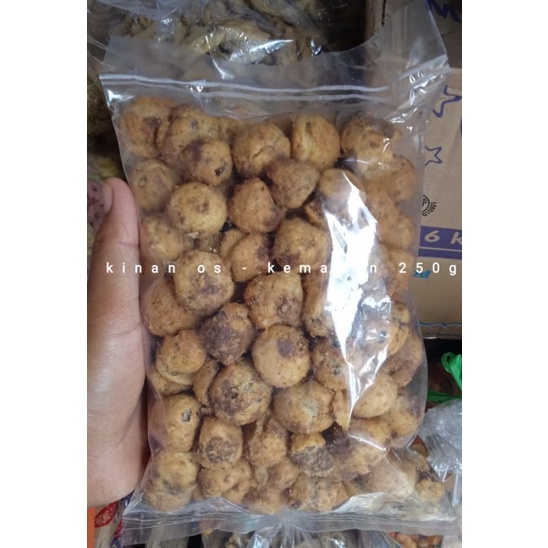 

250g soes cokelat walens nissin enak gurih manis