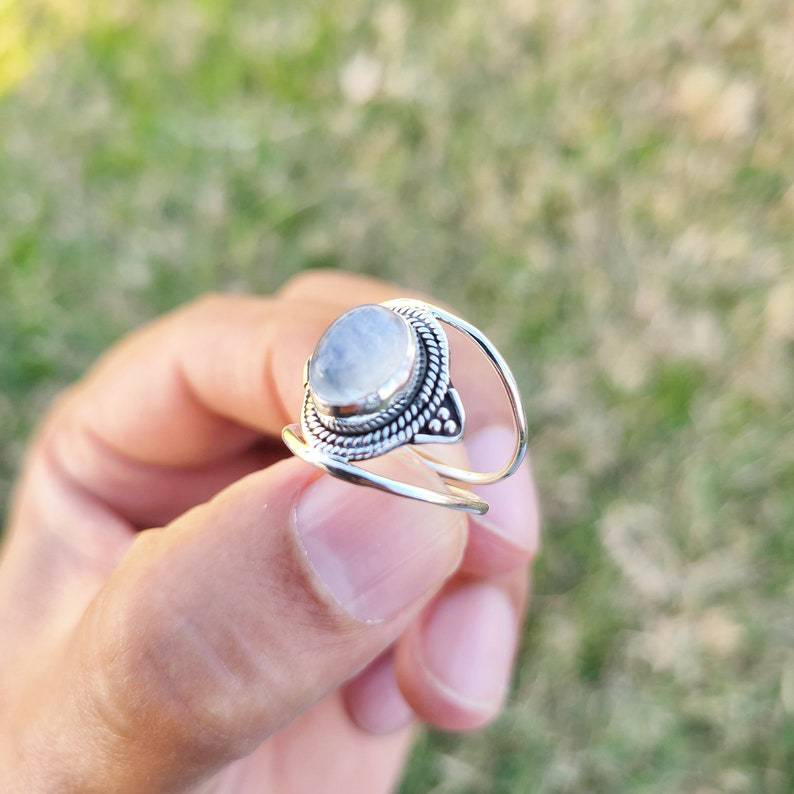 Cincin Batu Bulan Gaya retro Etnik Untuk Wanita