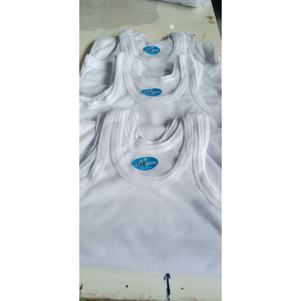 1 Lusin Singlet Motif Bolong Putih / 12 Pcs Kaos Dalaman Anak Motif Bolong / Singlet Anak Termurah