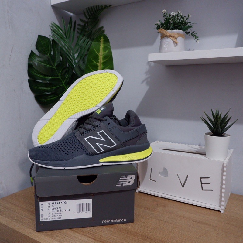 New balance 247 grey