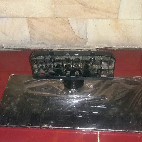 kaki tv samsung Un32eh4003f 32 inch Samsung H32B