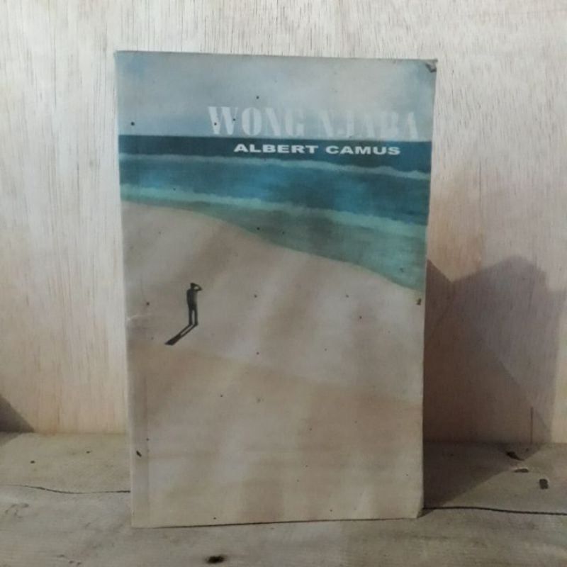 Buku Sastra - Wong Njaba