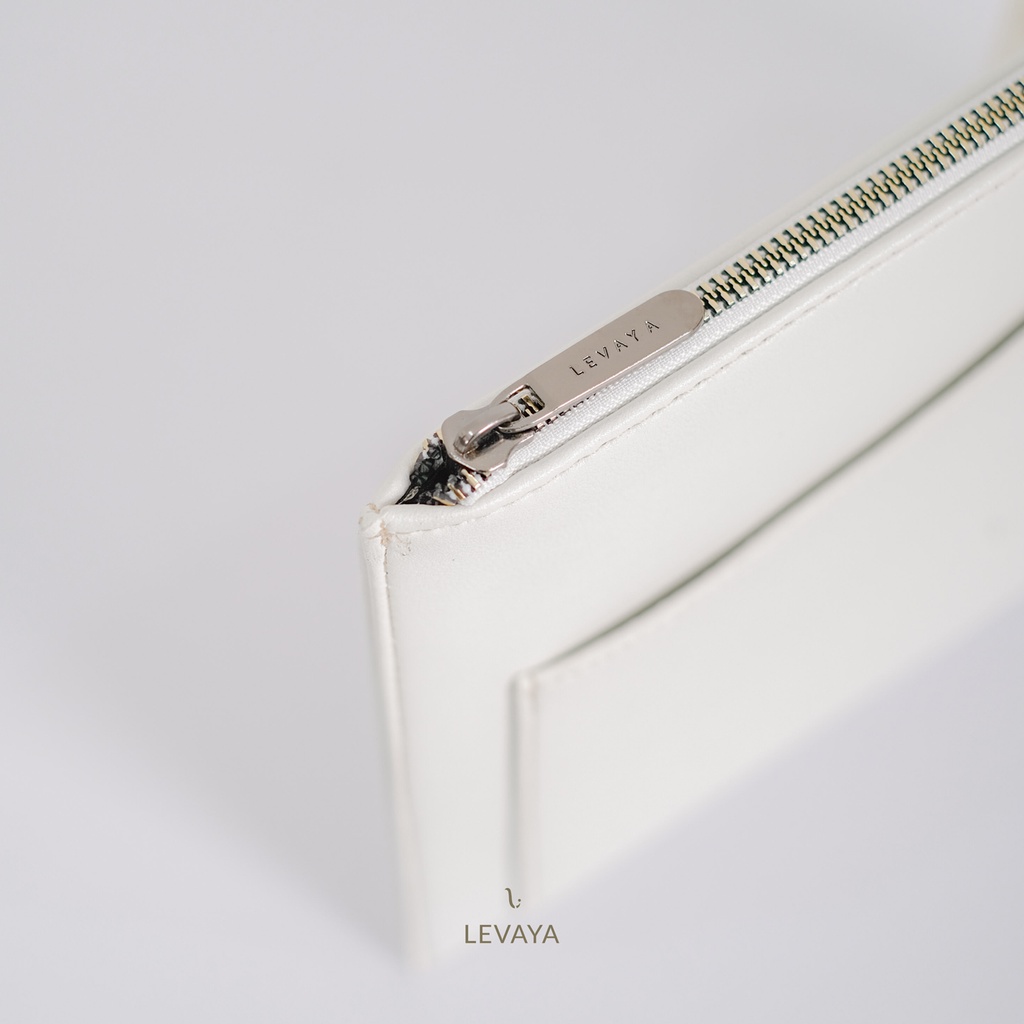 LEVAYA Legia Tablet Sleeve - iPad 11 inch - 6 Colours