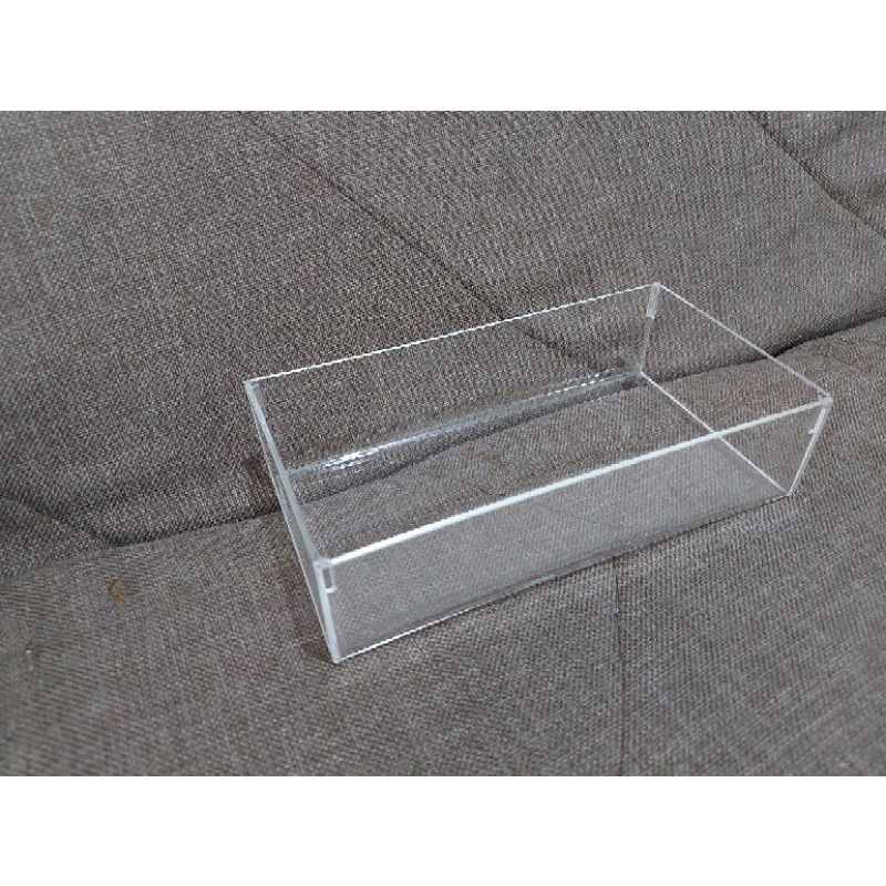 box acrylic serbaguna 25x10x5 atau 30x10x5