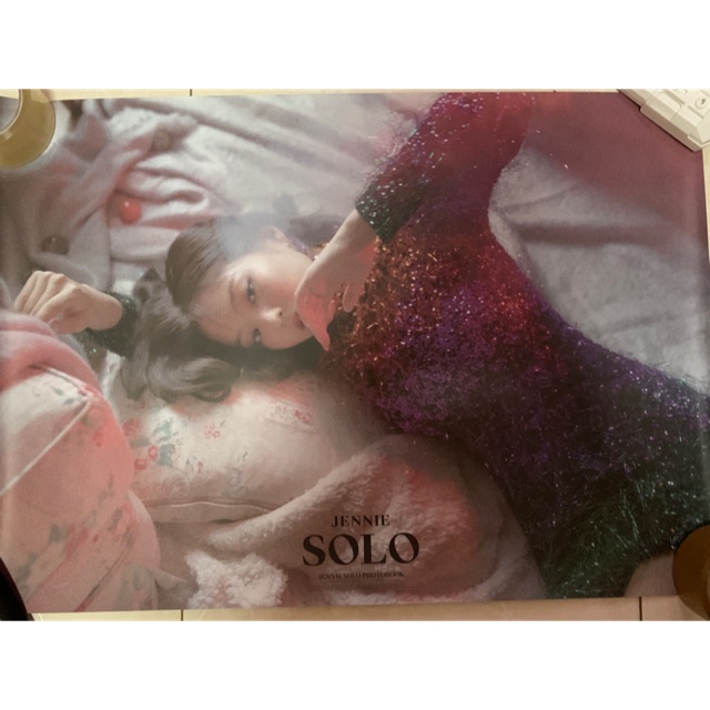 JENNIE SOLO POSTER