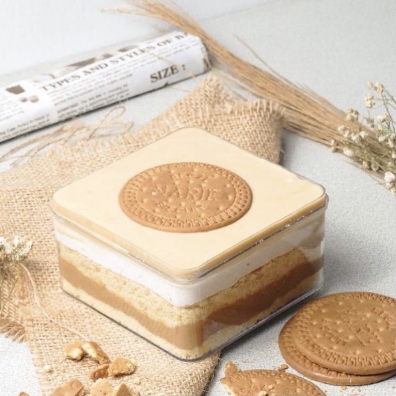 

Regal Dessert Box