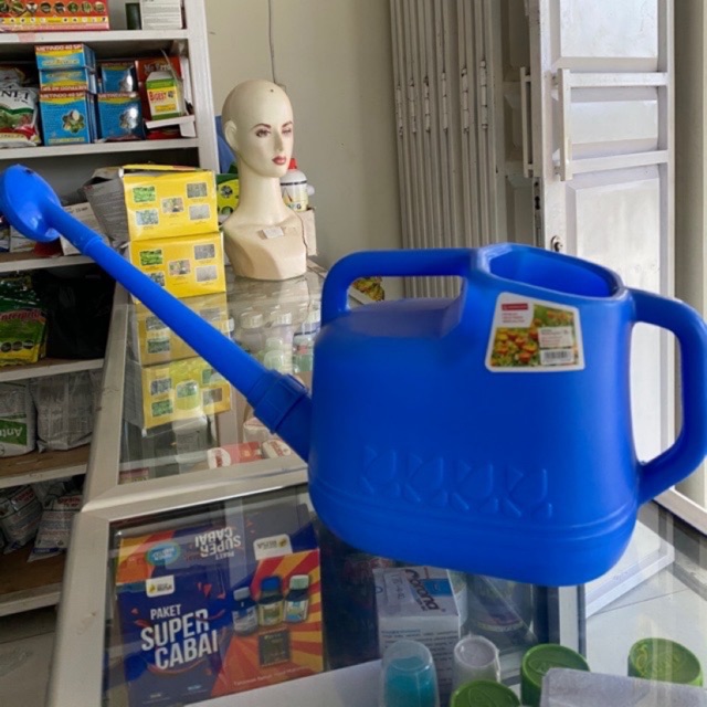 Gembor penyiram Tanaman 5L Shopee Indonesia Gembor penyiram Tanaman 5L Shopee Indonesia