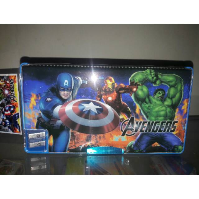 

kotak pensil avenger