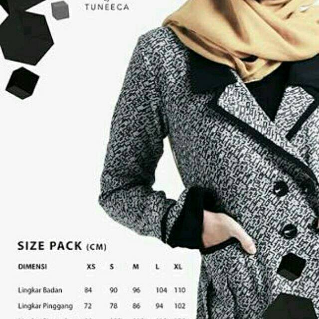 Poeva by Tuneeca blazer size S