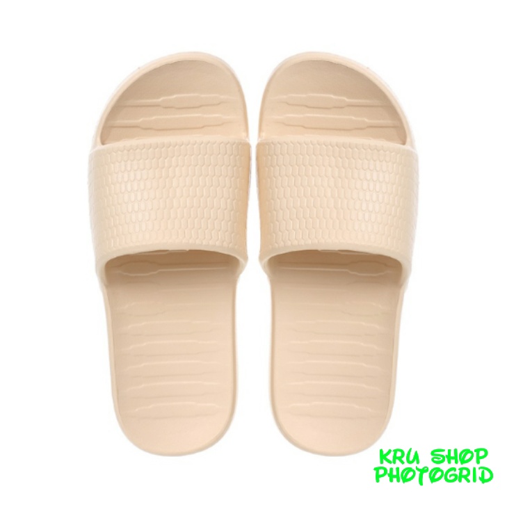 MINISO Sandal Kamar Mandi Wanita Pola Sarang Lebah Apricot Original