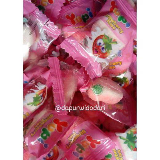 Yupi Strawberry Kiss Yupi Fruity Puff Yupi Kiloan 250 gram