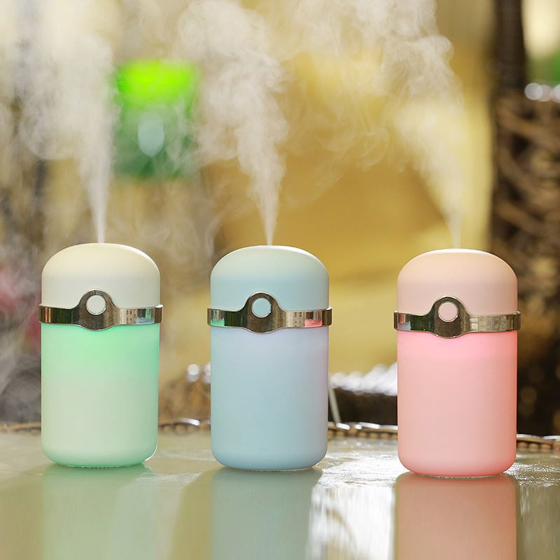 EU-796H - Creative USB Moisturizing Beauty Instrument Car Humidifier - 180ml