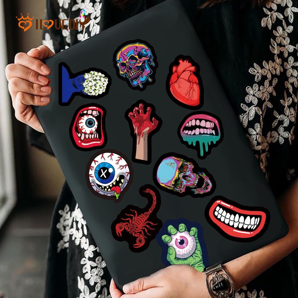 50 Pcs Stiker Doodle Desain Thriller Halloween Untuk Dekorasi Mobil Kamar Tidur