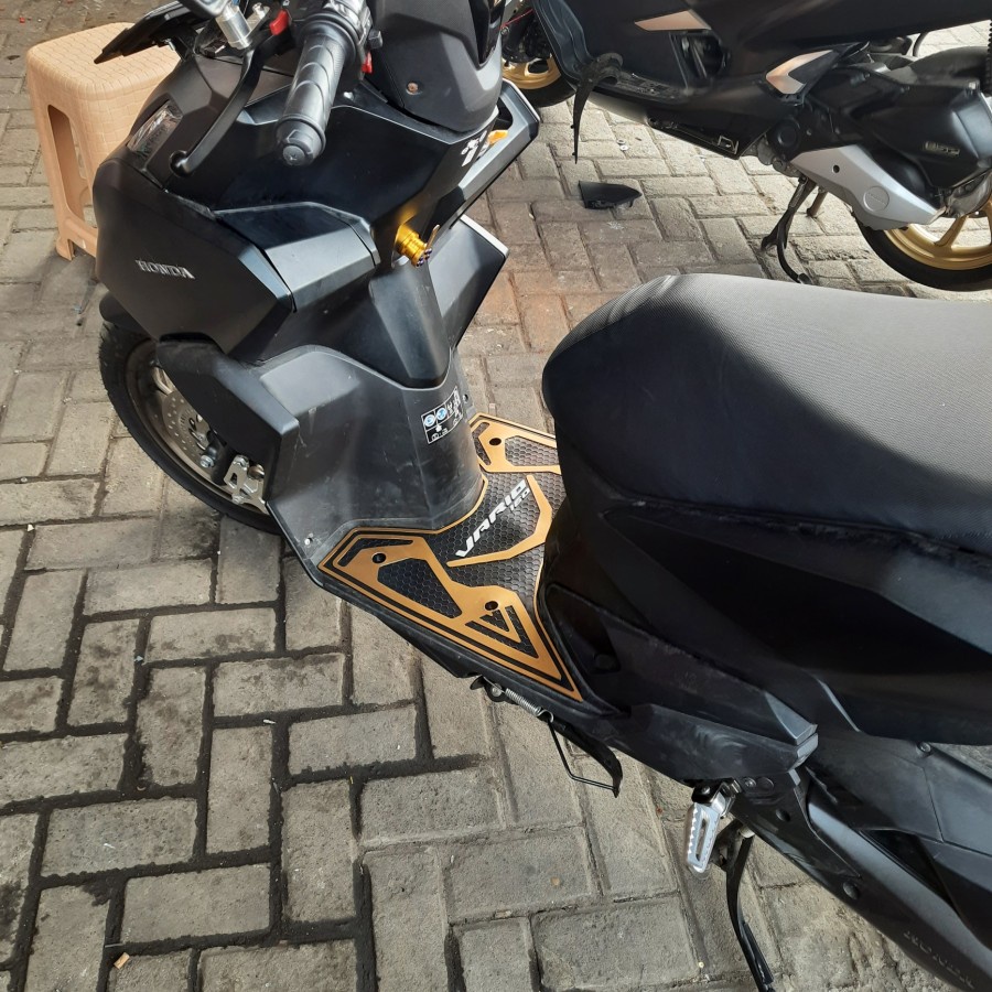 Karpet Vario 160 Karpet Pijakan Kaki Vario 160 Bordes Vario 160 2022