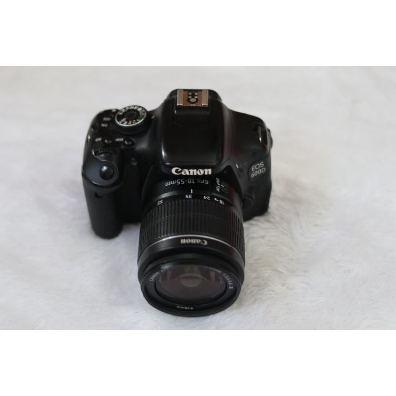 CANON EOS 600D BONUS MEMORY SIAP PAKAI MULUS BANYAK BONUSNYA-3