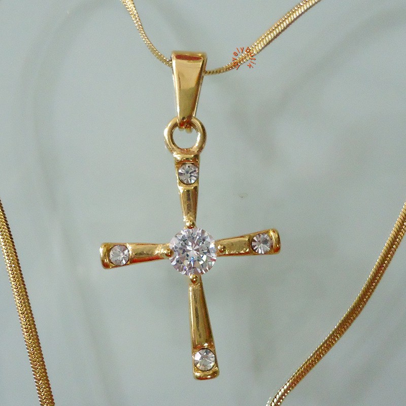 Lovelybutik Kalung Titanium anti karat Salib Wanita - GOLD