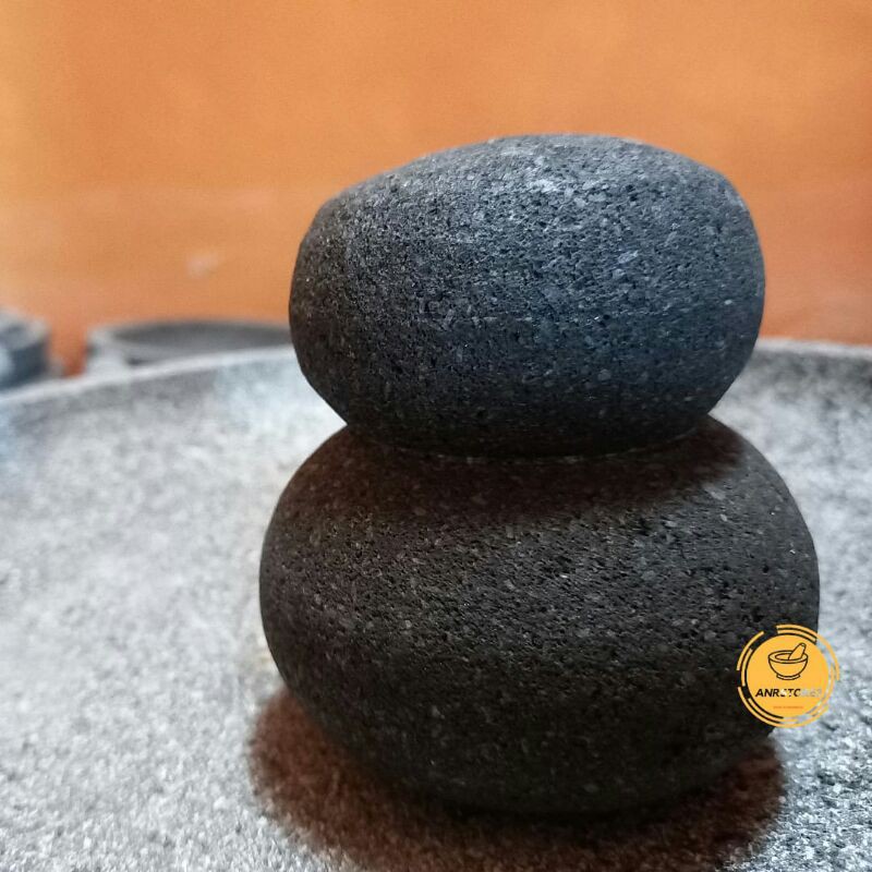 Ulegan Inul batu asli ukuran kecil/anakan cobek