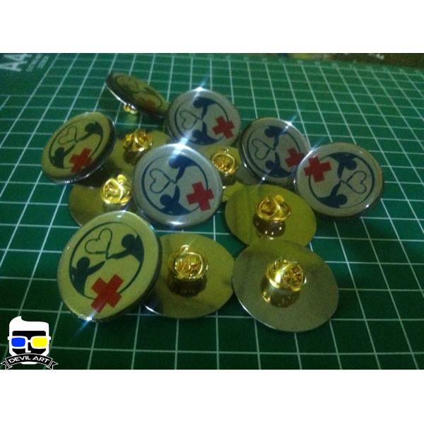 PIN RESIN KUNINGAN