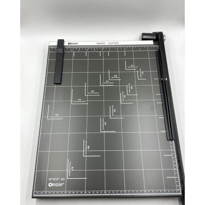 

Paper Cutter / Alat Pemotong Kertas A3 Origin MURMER