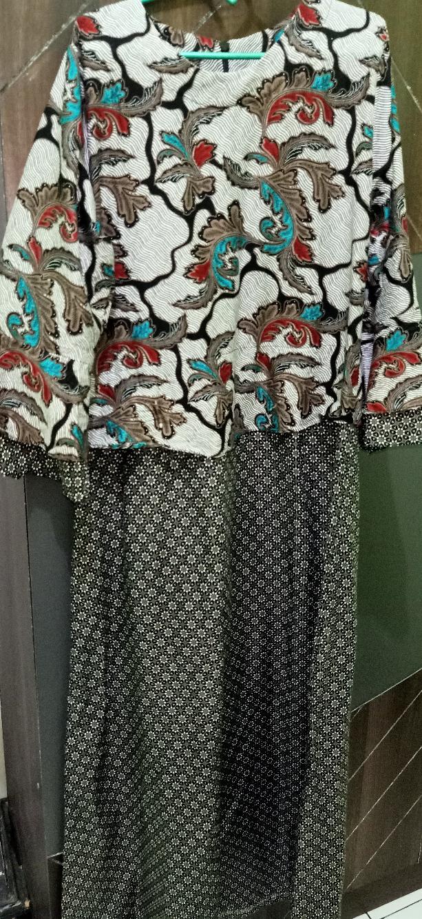 Gamis Batik Peplum Sogan Nyaman Di Pakai