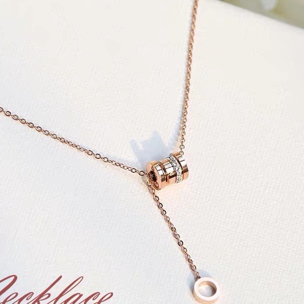 Kalung Rumbai Angka Romawi Pendek | Rantai Klavikula Bahan Titanium Steel Anti Karat Rose Gold 18K