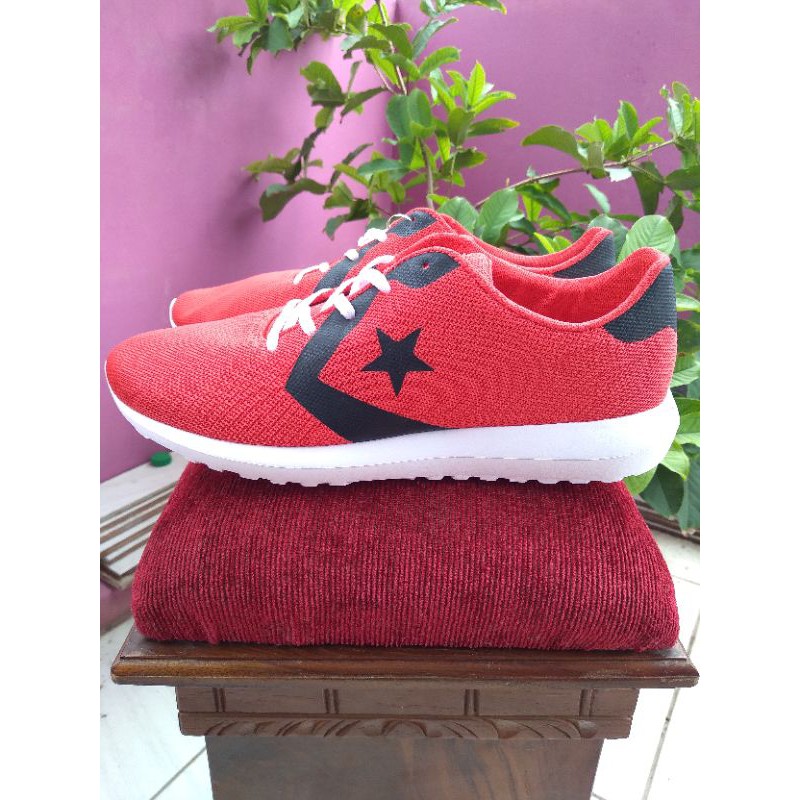 converse auckland ultra zeus