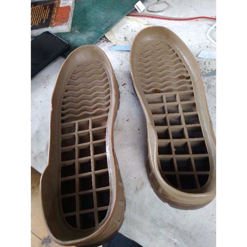 sol sepatu safety karet outsole